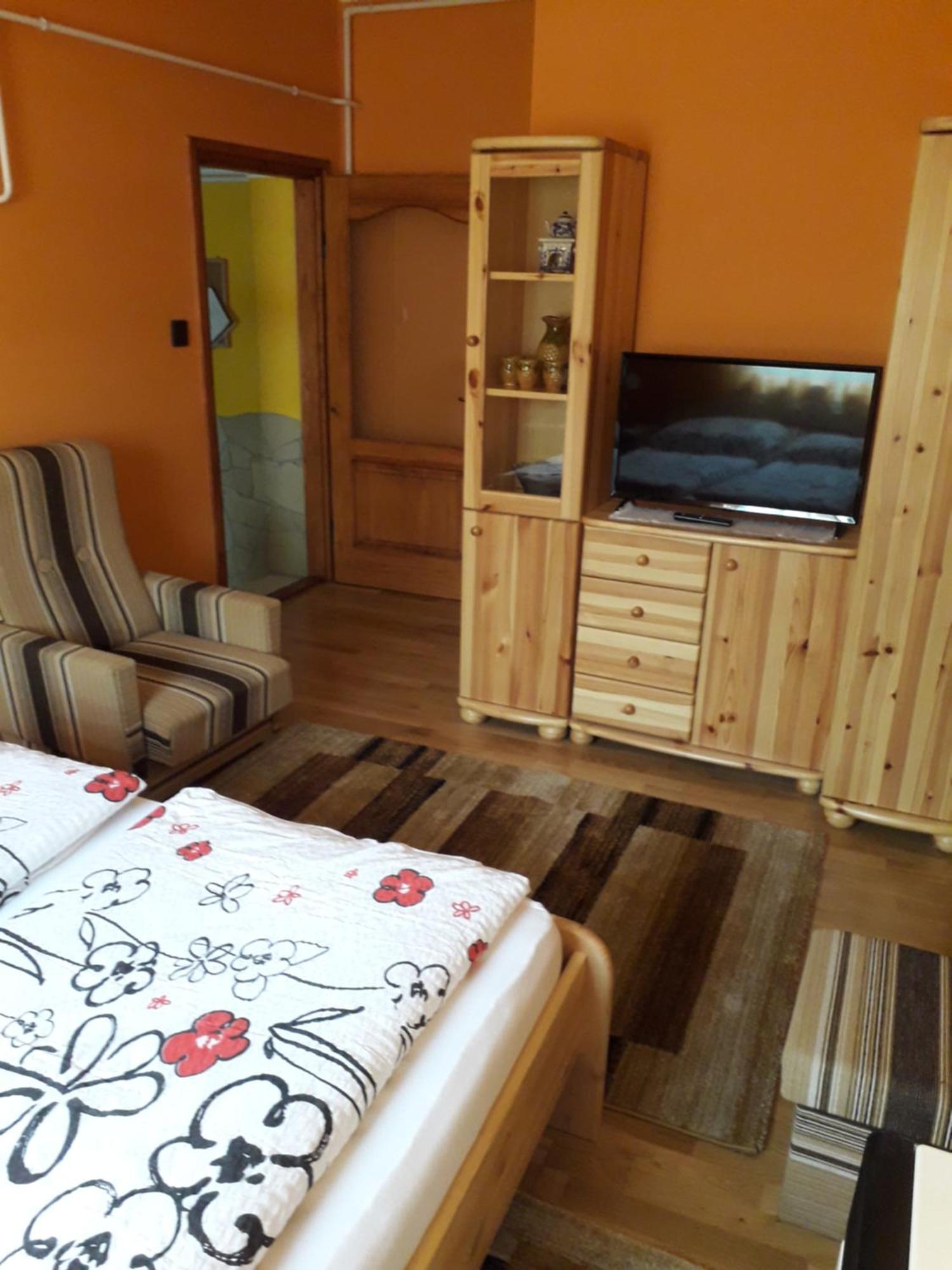 Kelemen Apartmanok Abádszalók Dış mekan fotoğraf