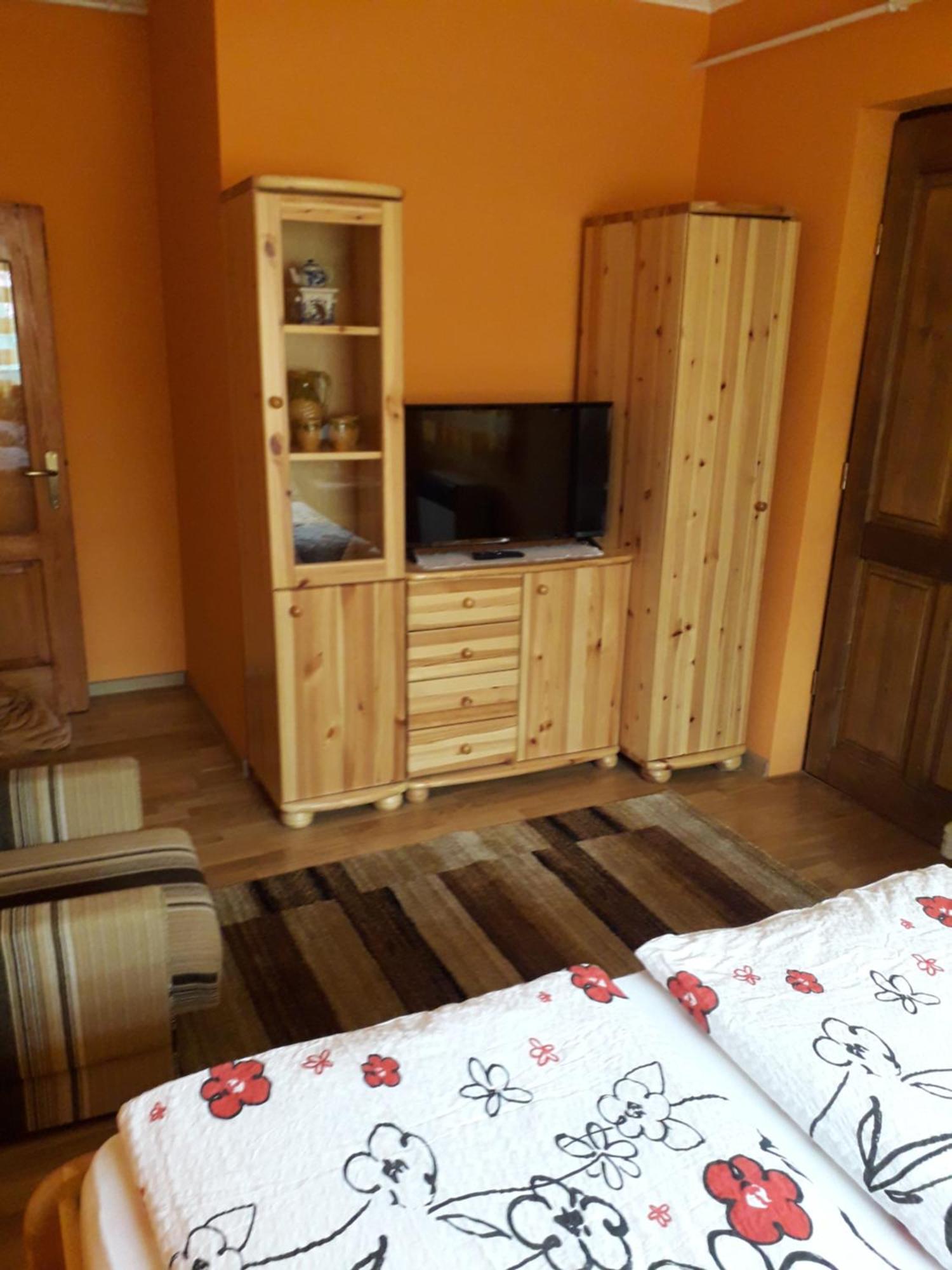 Kelemen Apartmanok Abádszalók Dış mekan fotoğraf